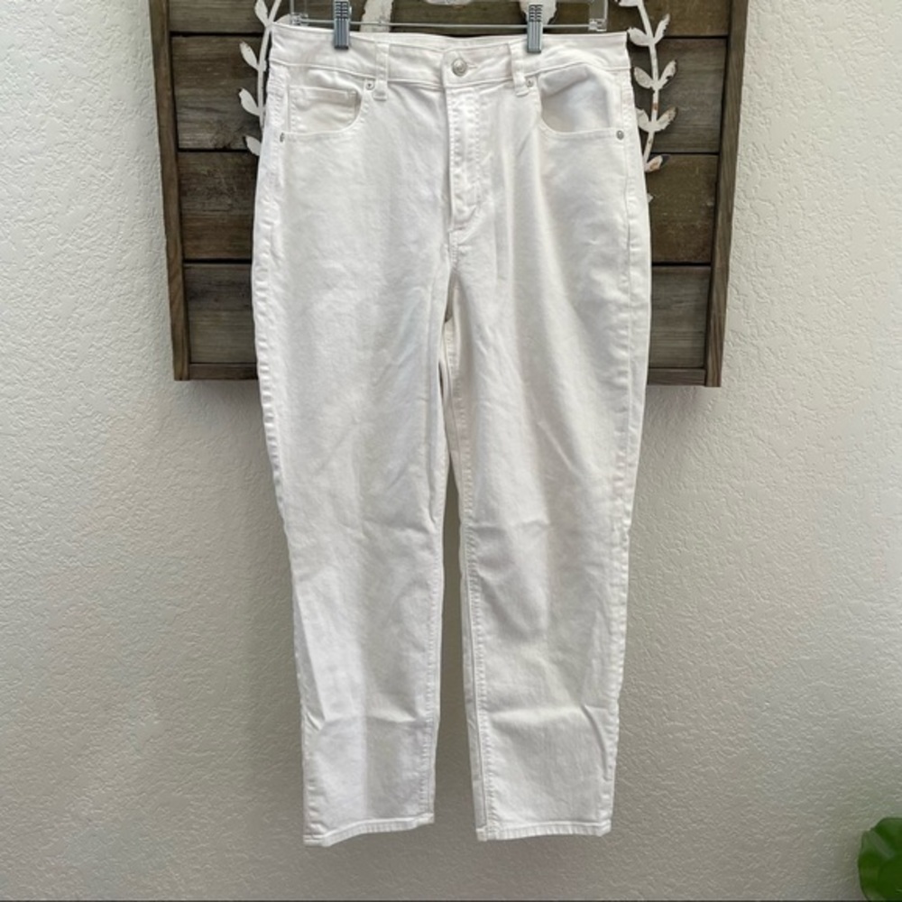 American Eagle Mom jeans white stretch denim size 12